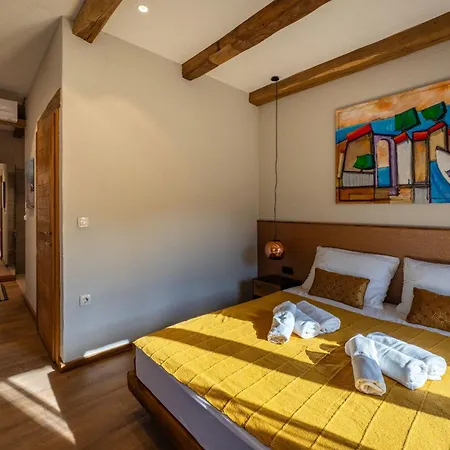 My Dalmatia - Authentic Fisola With Private Infinity Pool And Sea View Holiday home