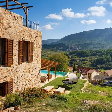 My Dalmatia - Authentic Fisola With Private Infinity Pool And Sea View *