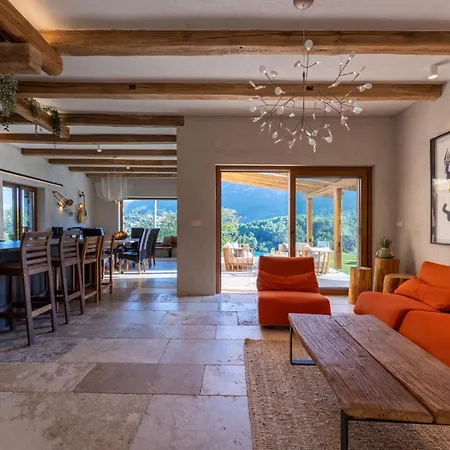 My Dalmatia - Authentic Fisola With Private Infinity Pool And Sea View Svirce
