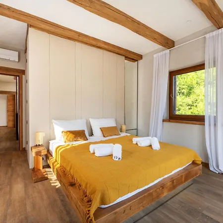 My Dalmatia - Authentic Fisola With Private Infinity Pool And Sea View * Svirce