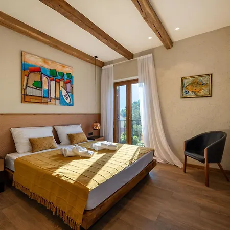 My Dalmatia - Authentic Fisola With Private Infinity Pool And Sea View *