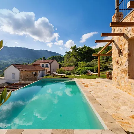 My Dalmatia - Authentic Fisola With Private Infinity Pool And Sea View *